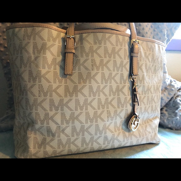 Michael Kors Handbags - Michael kors Shoulder Bag